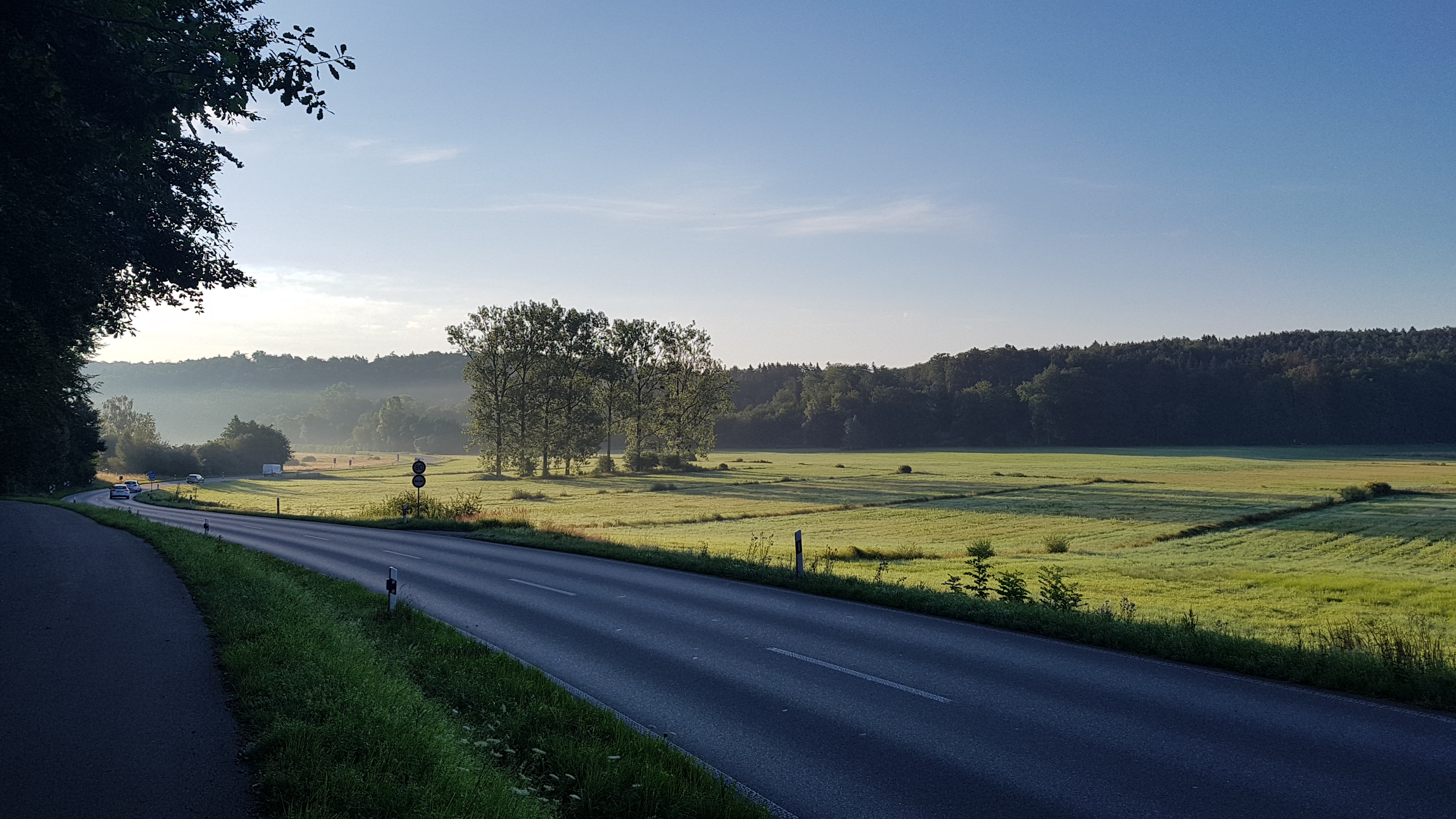 20.92.2021 - Rund um Markdorf - Pendlerstrecke von und nach Markdorf bei Sonnenaufgang 